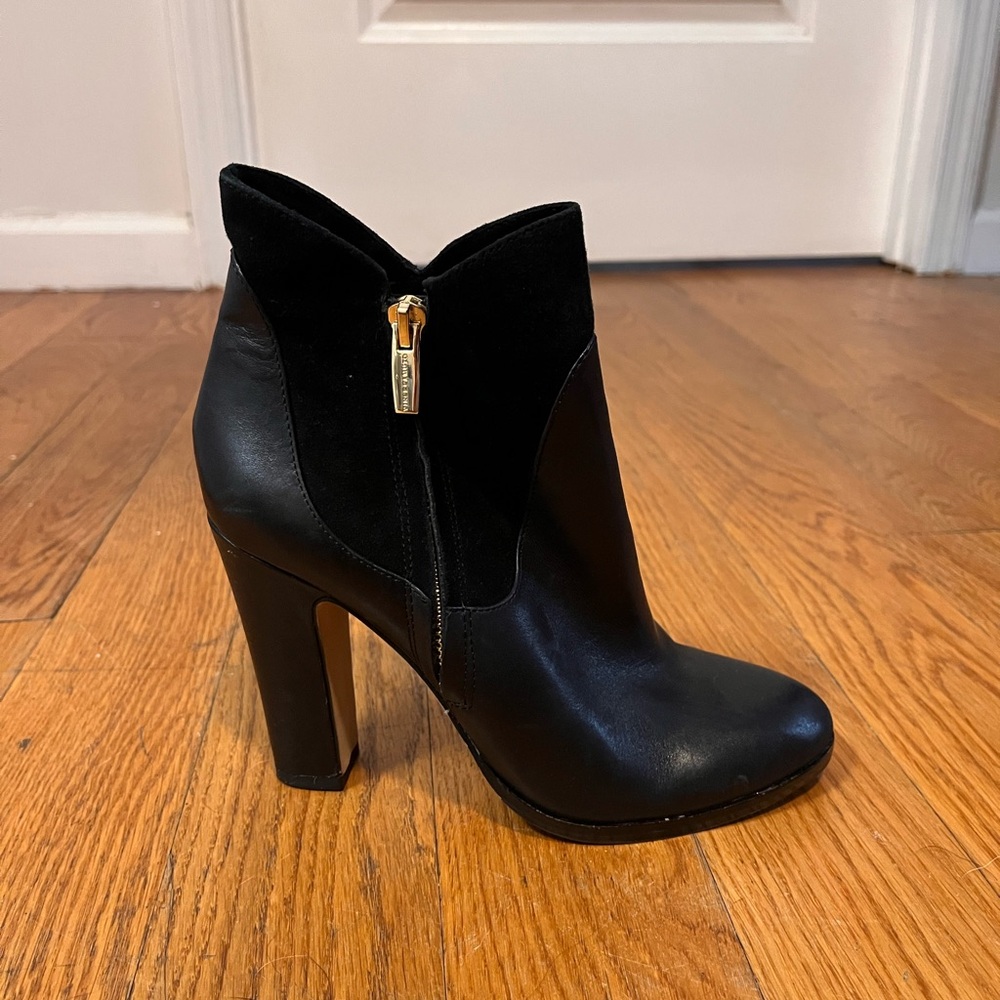 Vince Camuto Black Heeled Boots with Chunky Heel